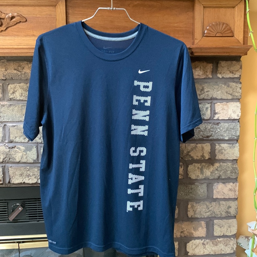 Mens penn state Nike tee dri fit size large